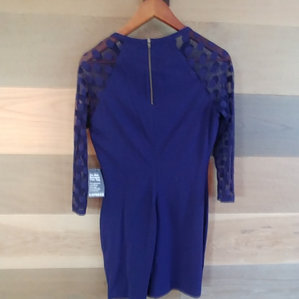 Express dress. - Picture 4 of 4